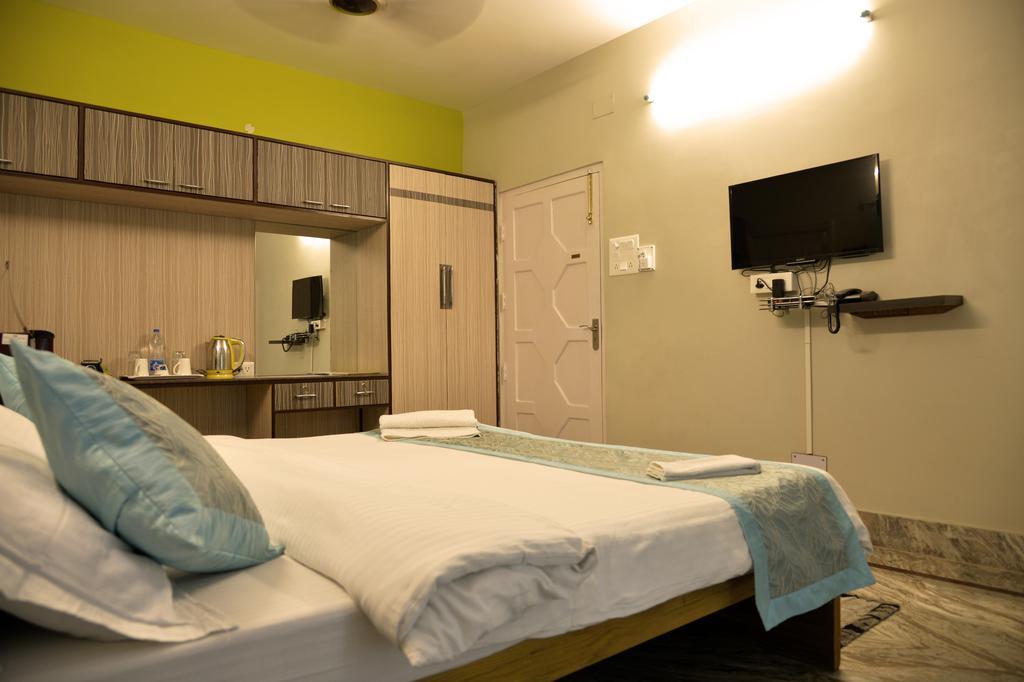 Ghosh Villa Guest House Калькутта Экстерьер фото